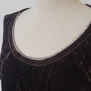 Reteo 2x Sleeveless Shell With BLING Neckline